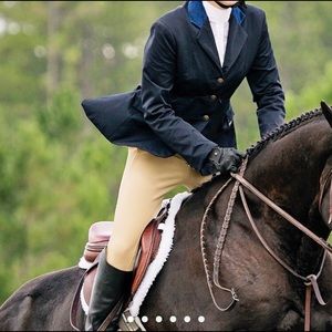ON HOLD 🐴Equine Couture Rayleigh show coat size 6